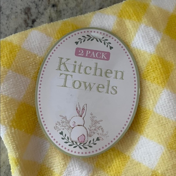 Kitchen Easter Yellow Towel set of 2 New 💐 - Picture 2 of 6